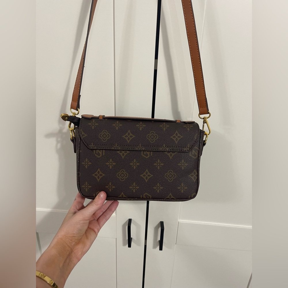 Vintage Monogram Crossbody Bag in Brown - Picture 3 of 3